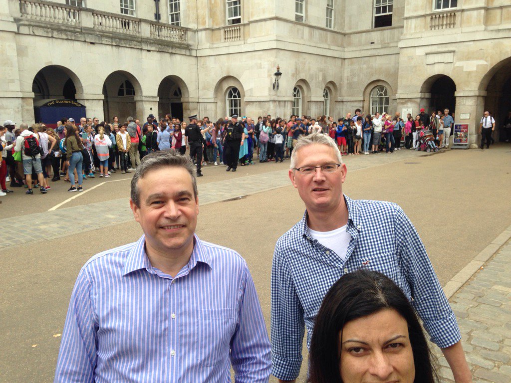 BahamasRbh's tweet photo. #RBHLondon 3 coppers! https://t.co/4XuNoyDB4y