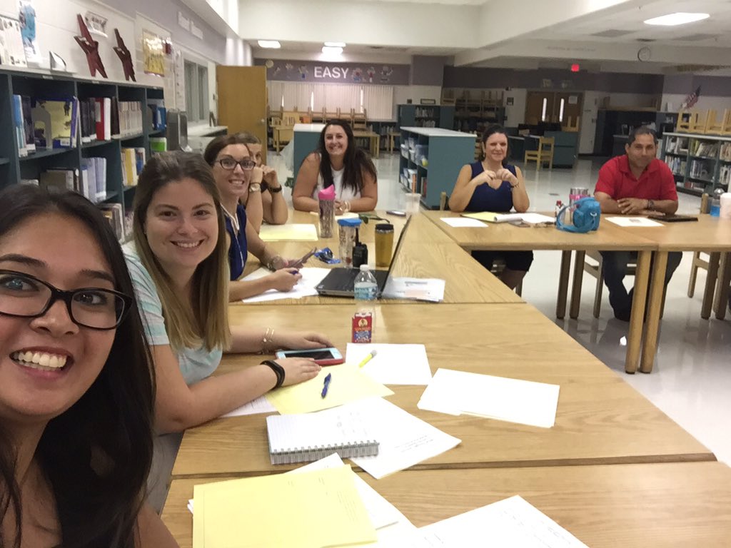 STEMediaStories's tweet photo. Leadership and team leader meeting! Here we go FY17! #SCbeAmazing https://t.co/rcscNcCZ62