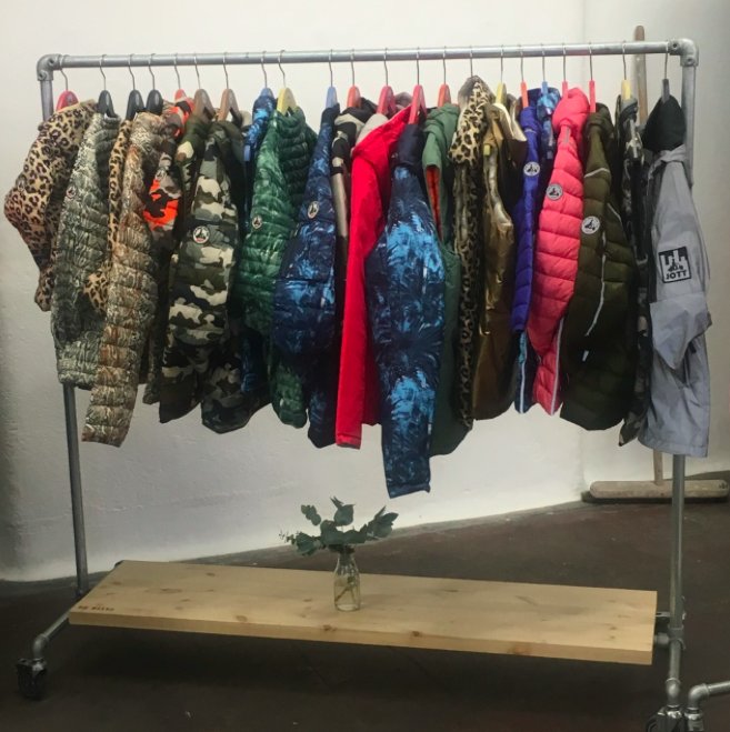 FashionCapital's tweet photo. Read Dionne's @JacketReqd blog here; https://t.co/EFcPQbupr1 #jacketreqd #blog https://t.co/oXUedaVTw7