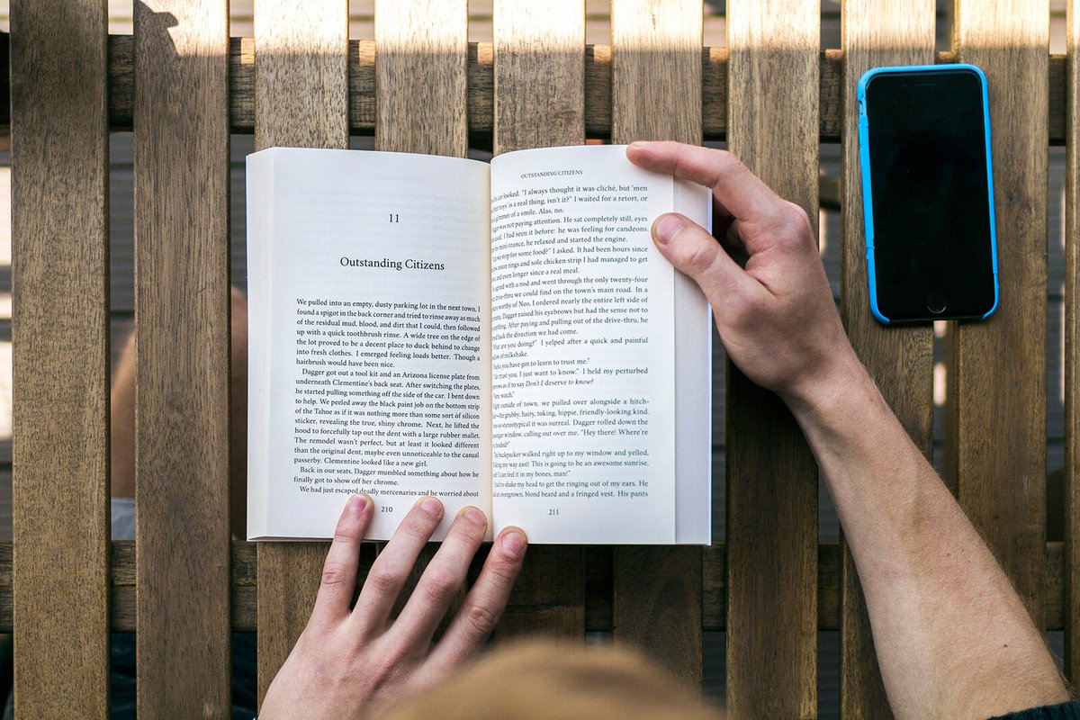 ReedsyHQ's tweet photo. How to turn your Word doc into a finished book in less than 10 min: https://t.co/IMSLXxZDv9 https://t.co/CQ8oMY8KI2