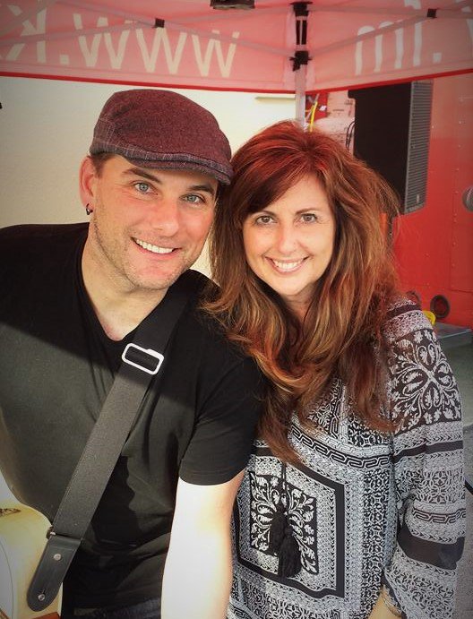 Lindakx947's tweet photo. It's @KX947 Country Night tonight @ShoelessBrant w/ @bradjames Fun starts at 7pm - Score tix to see @BradPaisley ! https://t.co/12X4ggNx7M