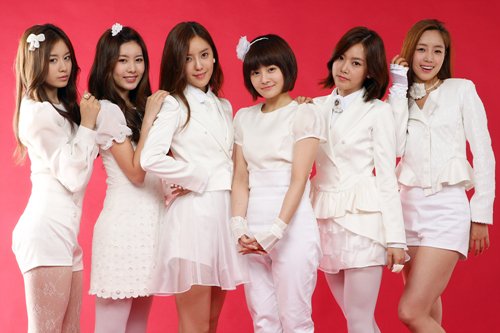 tiaradiadem's tweet photo. Happy 7th Anniversary to the 6 angels we watched grow from young girls to amazing women! ❤ #7YearsWithT_ARA https://t.co/mg50cWnlE5