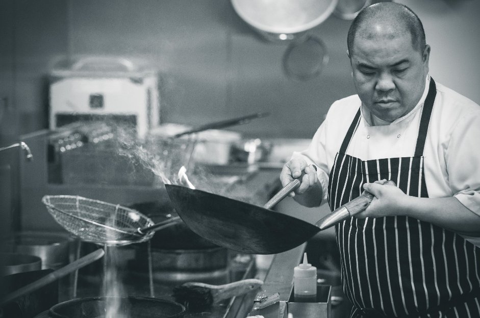 Yu_Alderleyedge's tweet photo. A rare experience is coming to #YuAlderleyedge. We introduce to you The Odyssey of Taste. https://t.co/onbSfwoN9t https://t.co/CtMwskBRr0