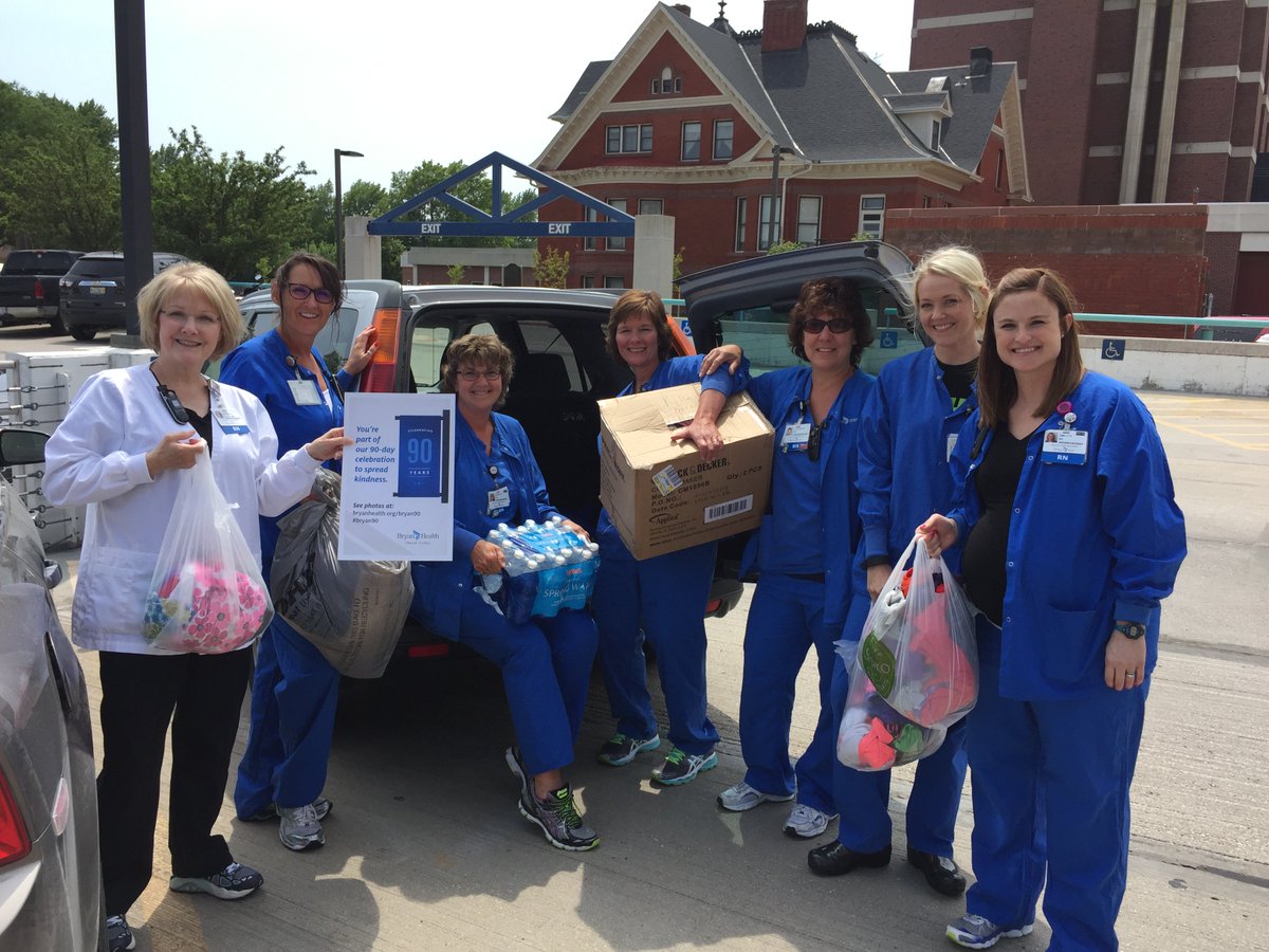 Bryan_Health's tweet photo. Bryan East Campus PACU staff members donated 90 items of clothing to the Lincoln City Mission. #bryan90 #LNK https://t.co/evFKLwYkeD