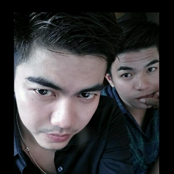 AdryanJacko's tweet photo. Join my LIVE > 3 on #BIGOLIVE. https://t.co/UYHSX7ihGr https://t.co/nIXuO3vs0l