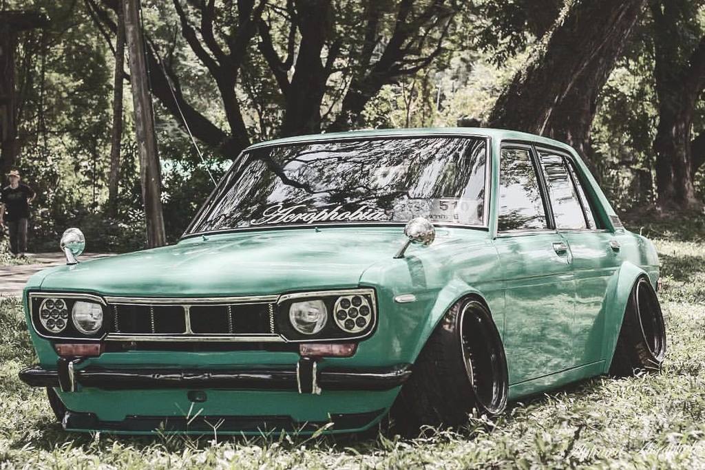 datsunhunter's tweet photo. #Datzilla: @510_wheels2hand's lurking in the woods like a ๐ #Datsun #datsun510 #slammedenuff #slammedsedans #shakotโฆ https://t.co/ocynN2Tky9