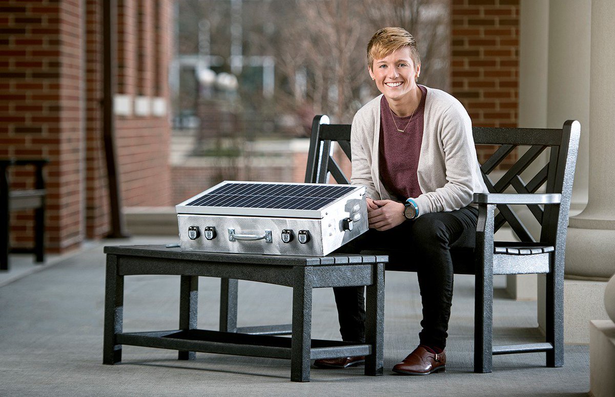StartlandNews's tweet photo. Kansas Citians improving the world, Conner is on a journey to light up Haiti: https://t.co/EMOKNMar7u #startupKC https://t.co/tBsJbtWBnv