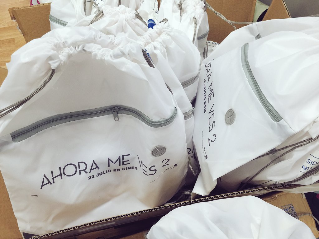 ¿Qué son todos estos paquetes?
Los premios de #CreoEnLaMagiaGAME ¡que van de camino hacia los ganadores! 👏