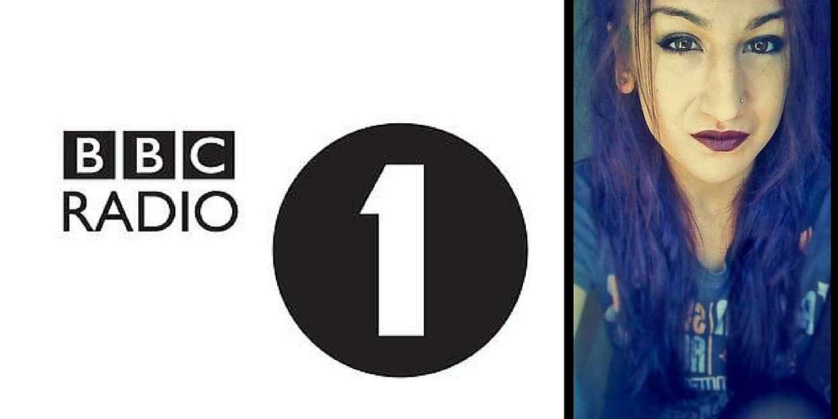 UniNhantsNews's tweet photo. Radio 1 tunes into the University of Northampton https://t.co/5ugX4dSHJu @yoshewatson @JordanMackampa @Ohboytheband https://t.co/p60Zal3Hew