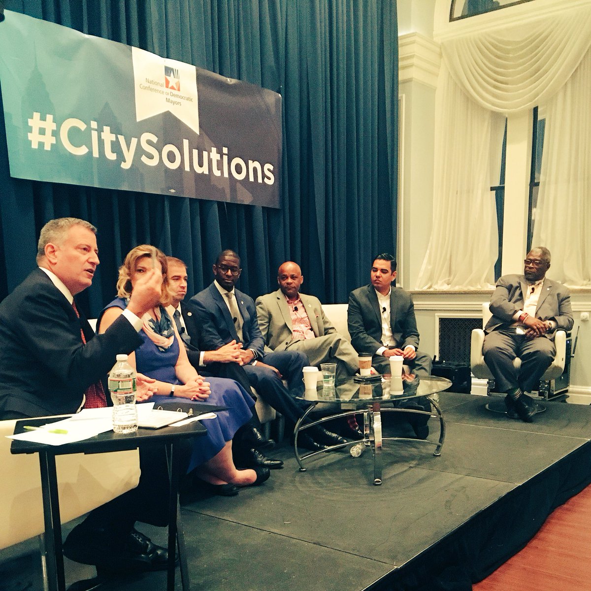 Sharing #CitySolutions w/@DenMayors to address income inequality. Thx for hosting @BilldeBlasio @MayorSlyJames