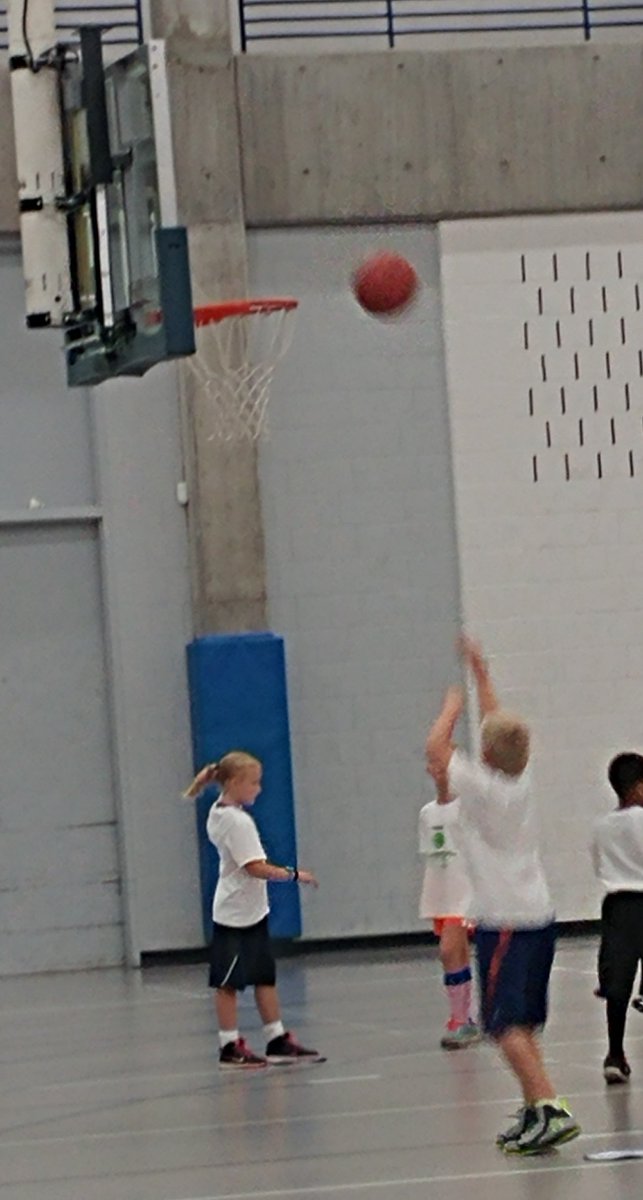 DebPhillips's tweet image. Jake having a great time sharpening his skills at KAT camp! @KarlTowns @HyVee @ProcterGamble @ProCamps