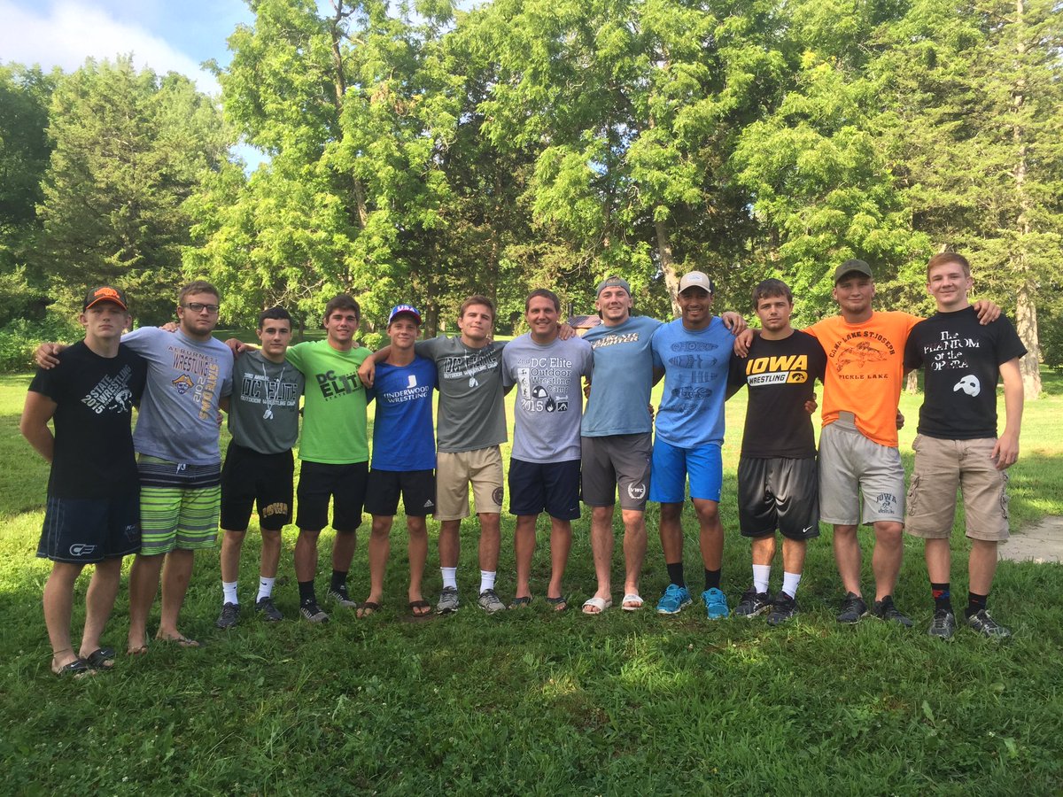 Dustin Coufal tweet media