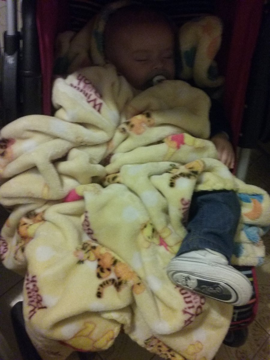 lucygielis's tweet photo. Bonito mío #BebeDurmiendo #PoneteComodo #Canchero #Facha #AmorAmorAmor https://t.co/ck1lA8VG73