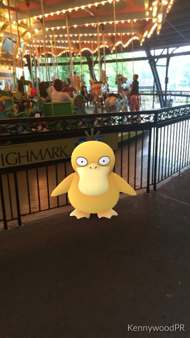 Kenny_Kangaroo's tweet photo. We're still dropping lures for today's #PokemonGo party! Looks like water Pokemon enjoying this wet weather. https://t.co/VjKgNImOs4