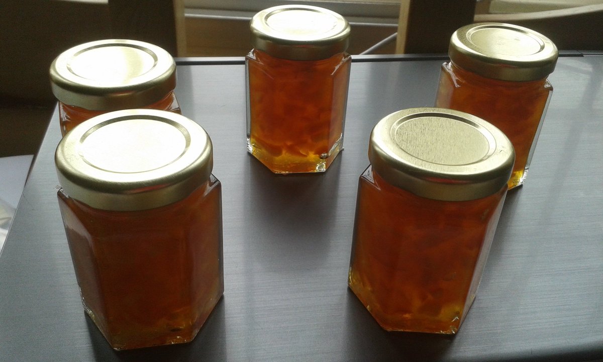 bowjars's tweet photo. Bowjars delighted that their Sicilian Lemon Marmalade received 2** at this year`s Great Taste awards.  Yay! https://t.co/Xlhh3IWM45