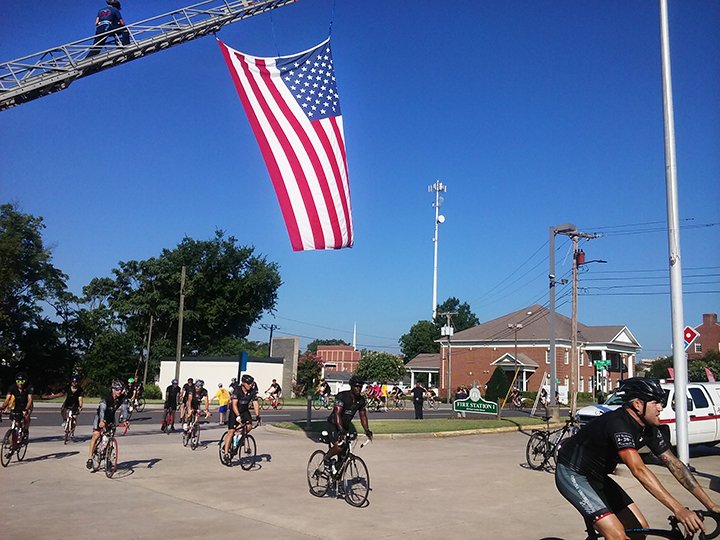 visitlexington1's tweet photo. Carolina Brotherhood arrives in Lexington. https://t.co/eM6BlWcgcl
