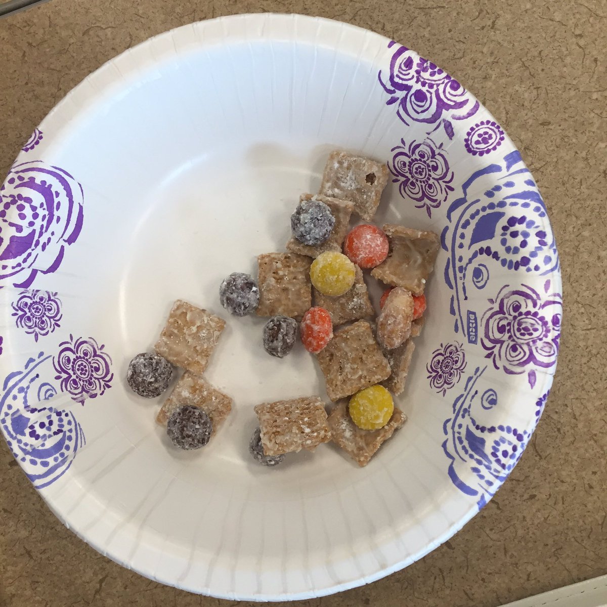 stephal12's tweet photo. Snacks fuel the mind!!!#hachthehire https://t.co/y8hPPw1Uel