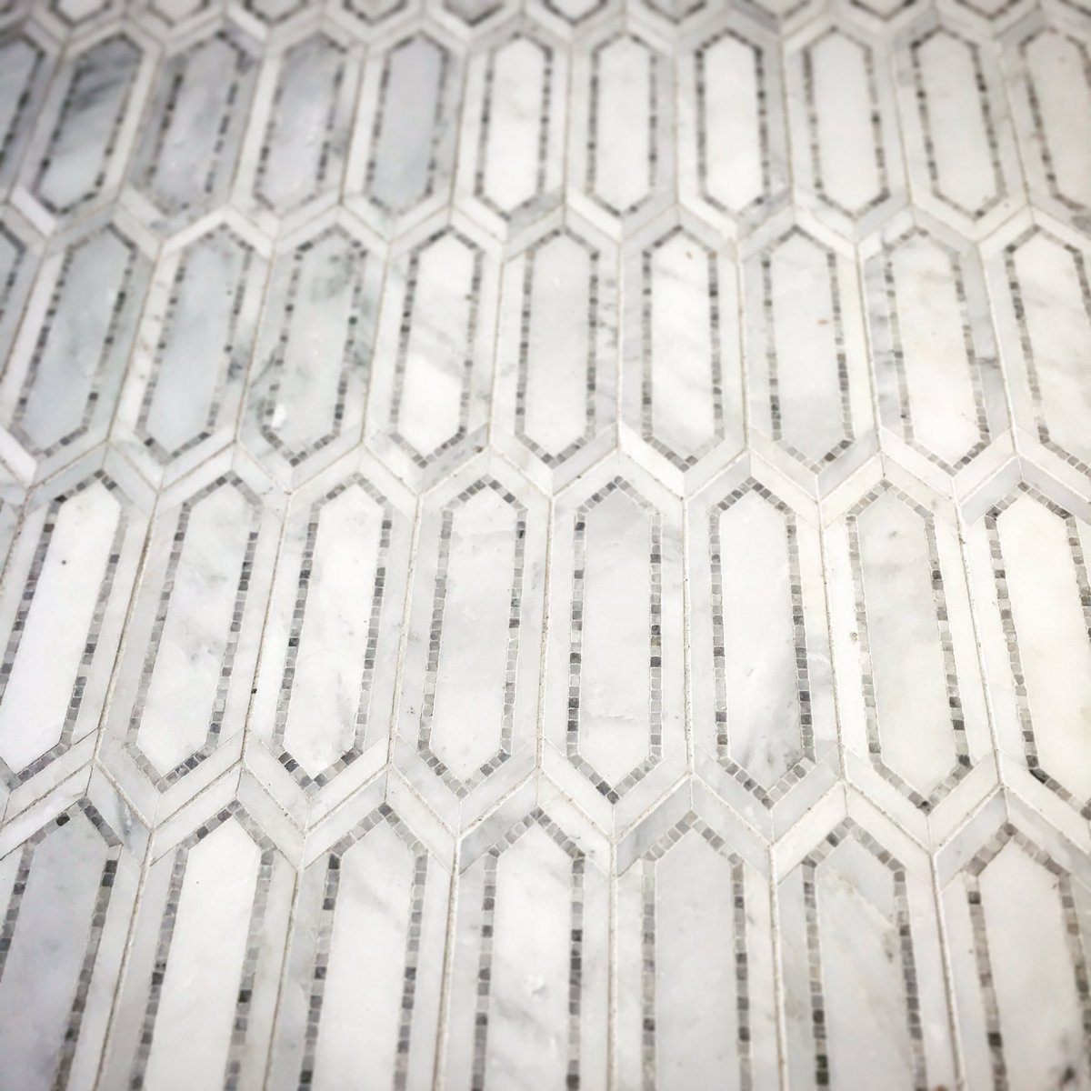 BraidFlooring's tweet photo. Another gem of a bathroom floor. Marble #tile #flooring #BraidQuality #yxe https://t.co/fPqN4BmzfV