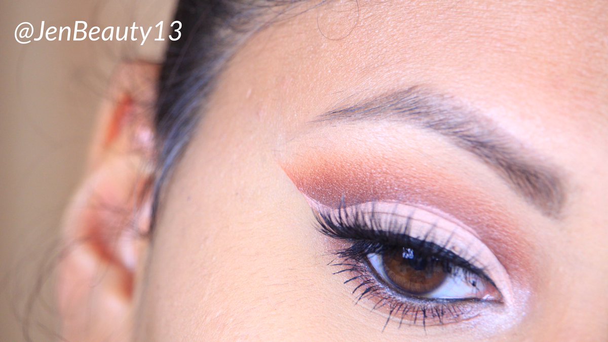 JenBeauty13's tweet photo. Have u seen my new vid? Click here https://t.co/jLrJErgZ9G #makeup #beauty #beautytips #eotd #motd #bblogger #like https://t.co/rueimzasE7