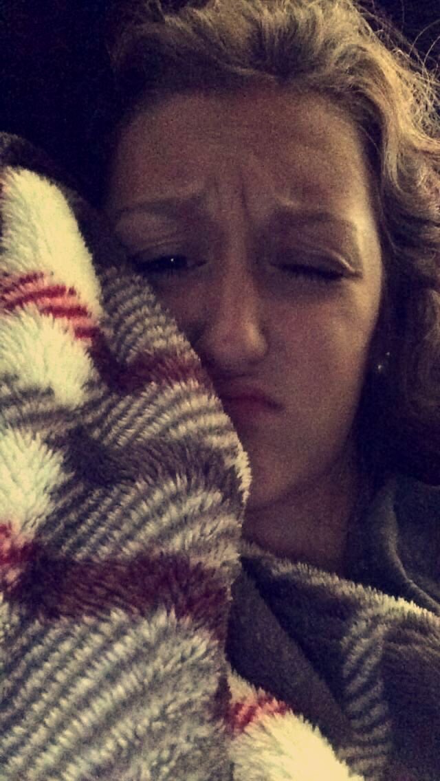 juliahub17's tweet photo. how Rachel wakes up so beautifully, then there's me😂💖💖 @rclbeauty101 @rclbeauty101 @rclbeauty101 @rclbeauty101 https://t.co/CjNKxMKujH