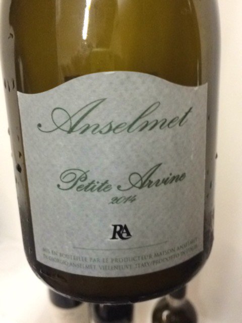WineNewsIt's tweet photo. A #cena, eleganza e finezza nel #PetiteArvine 2014 @MaisonAnselmet, #bianco di  montagna che non lascia indifferenti https://t.co/trWua2nYN6