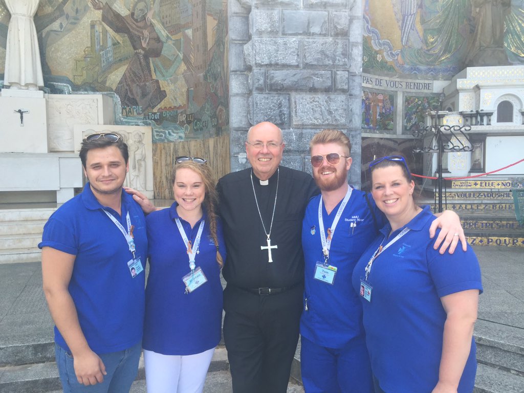 thehuns16's tweet photo. Fabulous farewell service with @malcolm_mcmahon #thehuns #LiverpooltoLourdes #medals #3yearsservice https://t.co/km1Uefrw51