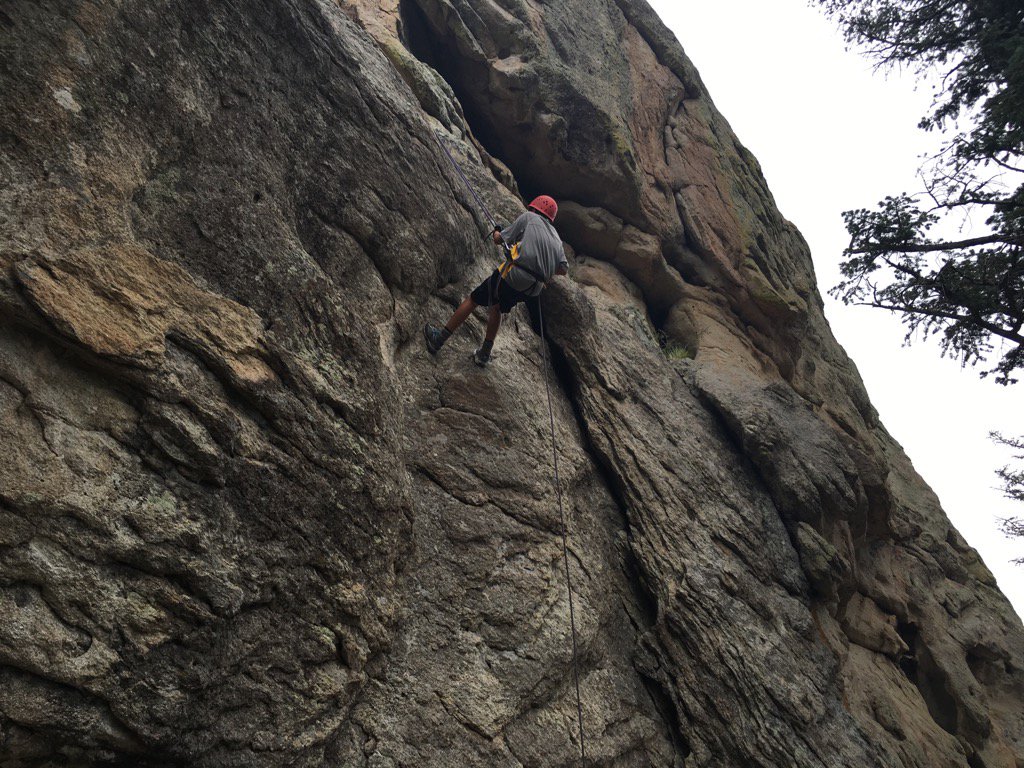 kdjcm's tweet photo. Cooper rappelling https://t.co/z3BXNgGyom