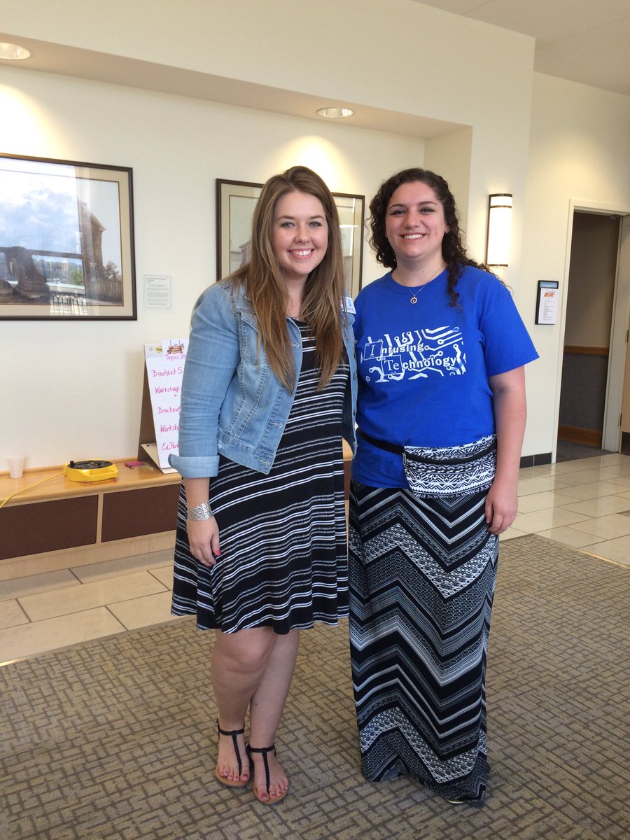 DePriestM's tweet photo. #itechwv CPD interns did a great job presenting avatars. https://t.co/tWBgRLlswP