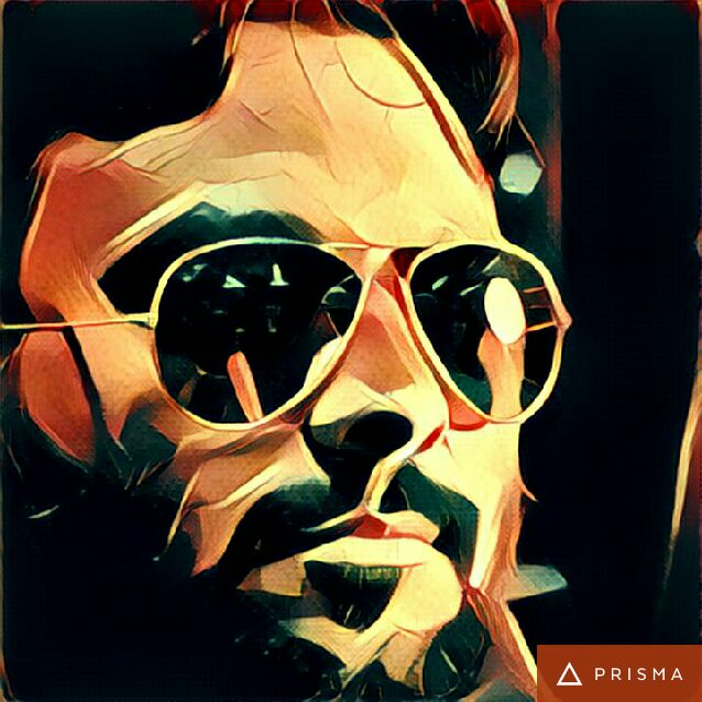 farhaneli's tweet photo. #PrismaOnAndroid https://t.co/LqaRfbgSJs