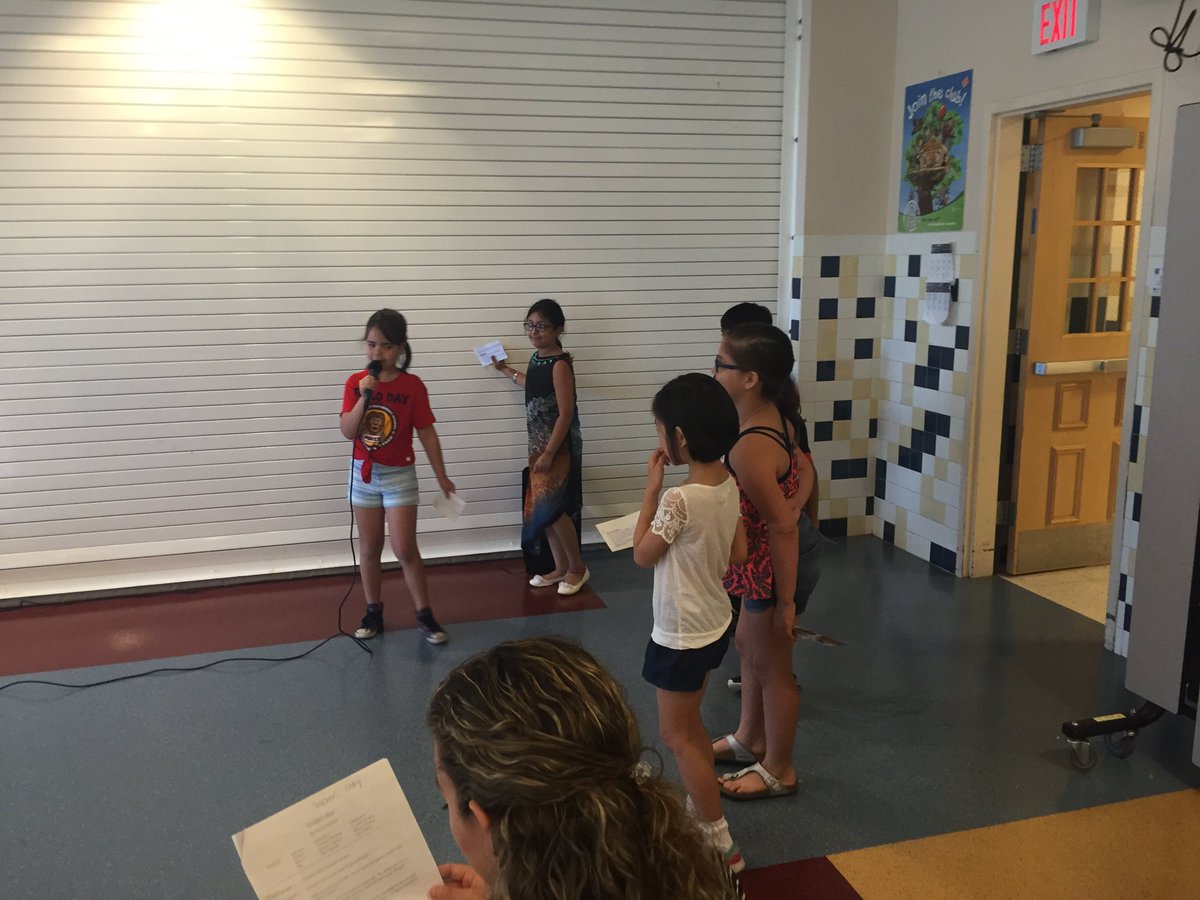 SOstrofskyMKES's tweet photo. Chester's Way! Go 2-Martinez's Class! #MKESPride https://t.co/nOQ2wrb8CY