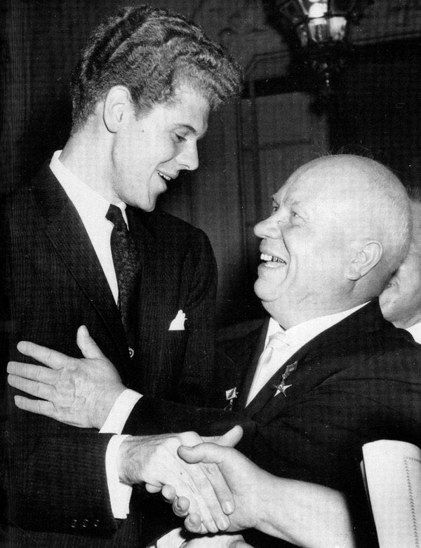 Steinway Magazine tweet media