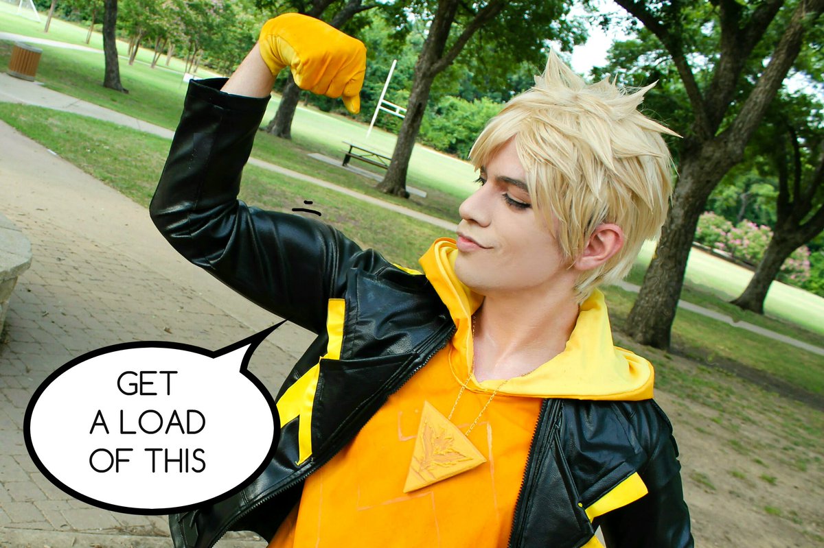NipahDUBS's tweet photo. !!! ୧ʕ•̀ᴥ•́ʔ୨ #TeamInstinct #PokemonGO  Based off @pewbirdy art! https://t.co/sr25jxit7A https://t.co/fWQa72NMwY