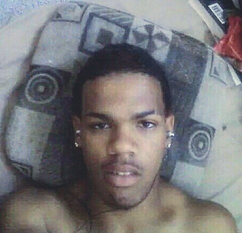 #tbt that time in 2011 when I decided to cut my dreads off for a job I didn't even get lol https://t<a href="/tag/tbt"class="tags">#tbt</a>