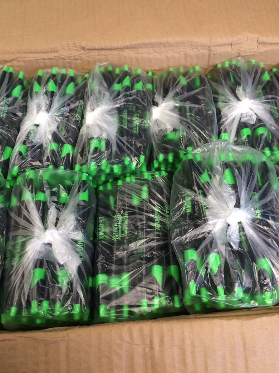 LetEmLooseBail's tweet photo. Flood the streets! Yes our pens are here! #Bailbonds #LetemLoose #Pens #BetterThanYours #wedothis #Promo https://t.co/MOi84EiZcS