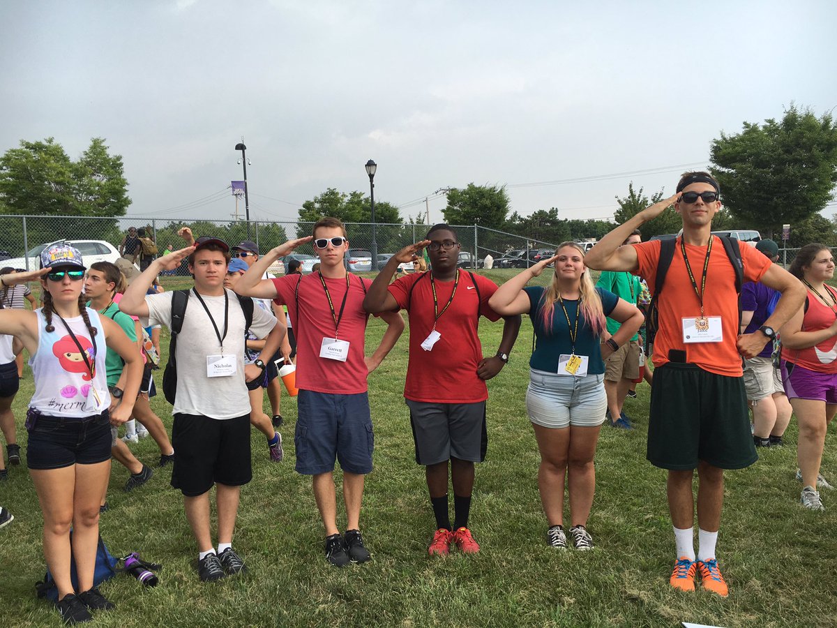 Ricktellion's tweet image. #gnpdma #squad18 please excuse our form😂Drum Major Academy I miss it already.