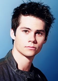 dylanofans's tweet photo. I can't avoid loving him 😍😍😍 https://t.co/ZiJlGTinxO