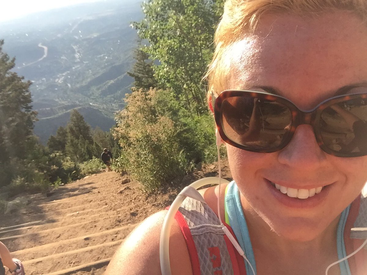 St_Anthony01's tweet photo. Yesterday's dawn patrol hike up the #manitouincline was perfect (and hot!). Running down #barrtrail was even better. https://t.co/k3y7WsOO0D