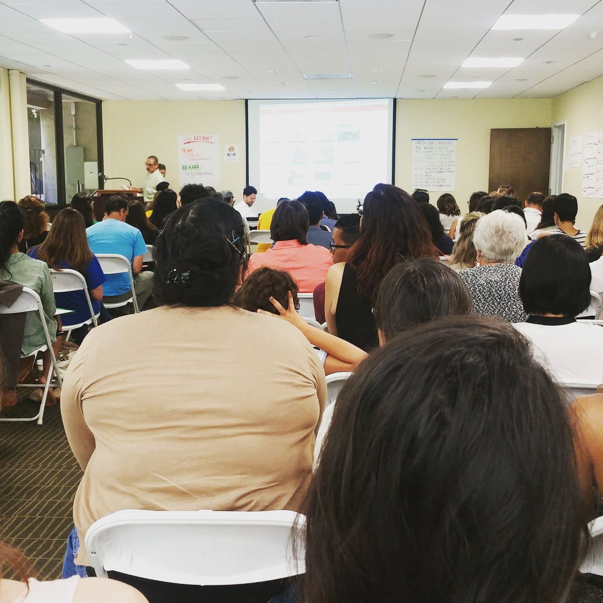 EmpactLB's tweet photo. "Continuous organizing in community engagement, mobilization, ongoing leadership dev" #GreenZones #HealthyHoods https://t.co/Php1Z6nYka