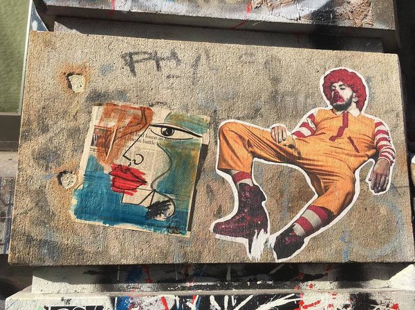 moutonfred's tweet photo. #streetart #graffiti #wheatpaste #pasteup #planetchocko #nycstreetart #s… https://t.co/UYXCkuwwlY