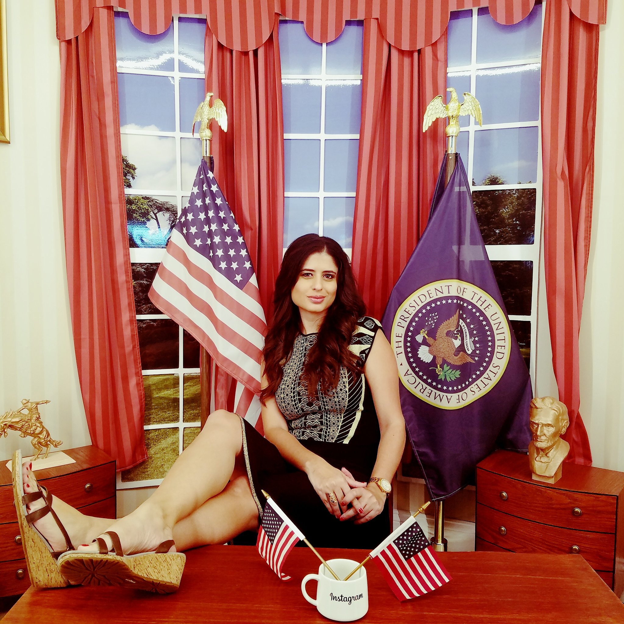 Luisa Collins on X: #minioval t.cotDRtQcmpJx  X