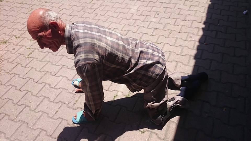 mediha_kamer's tweet photo. Kayseri'de yaşayan engelli kardeşimizin;Akülü sandalye ihtiyacı varmış.Rica etsm Paylaşırmyz🙏
Hasan Güler;5314238091 https://t.co/RwM155wNGL