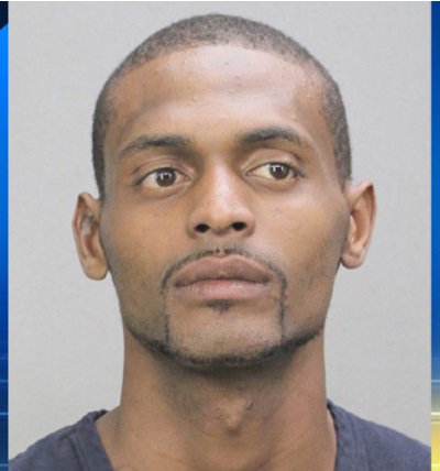 .@BrowardSherrif's Office deputies report catching 23-year-old serial robber bit.ly/2a7zXAw?utm_me… https://t.co/o3C9cDGa9L