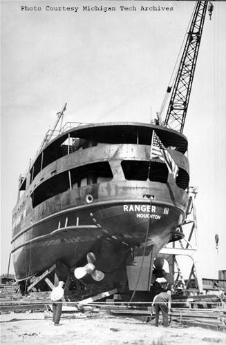 mtuarchives's tweet photo. #TBT #RangerIII docked on land in #Houghton in June 1958 before its #maidenvoyage! #NationalPark #UP #IsleRoyale https://t.co/cBAsuPPYGt