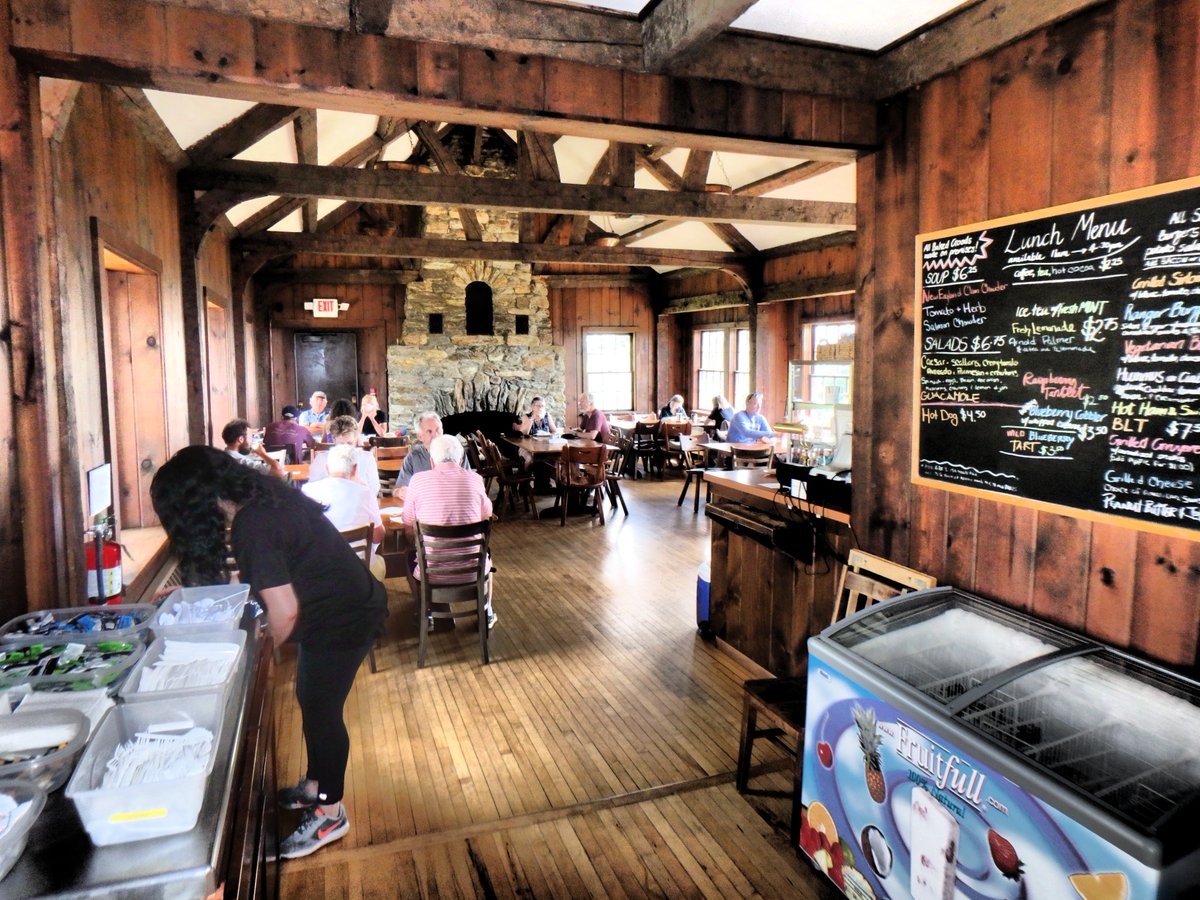 MassDCR's tweet photo. Been to the #Berkshires for a #SummerTrip? Stop in for lunch at historic #BascomLodge atop #MountGreylock #WesternMA https://t.co/BZme7cD5kO