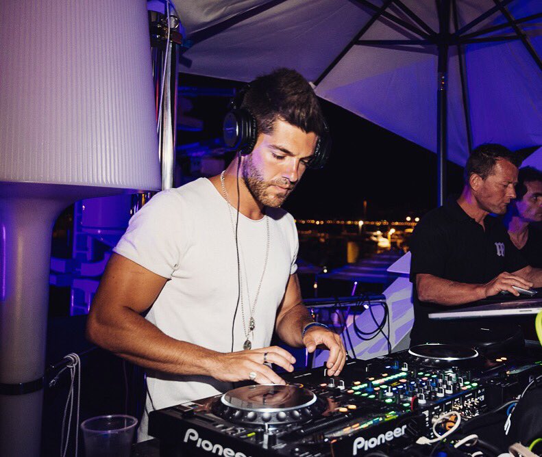 Alex Mytton tweet media