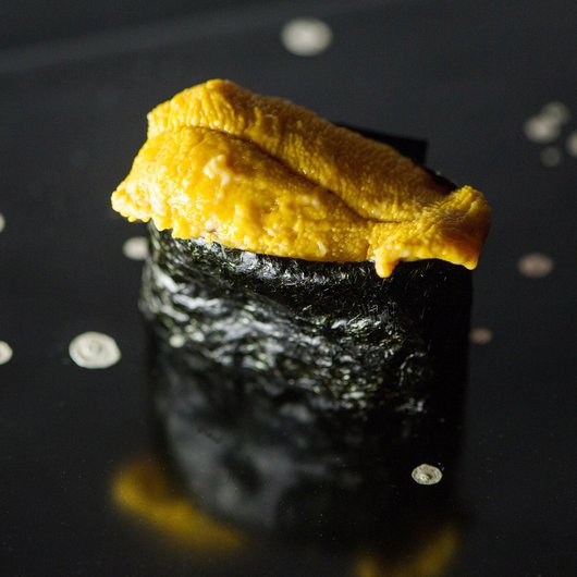 foodandwine's tweet photo. The new rules of pairing wine with sushi. https://t.co/tNupxq6MYm https://t.co/Hk1k0VImpF