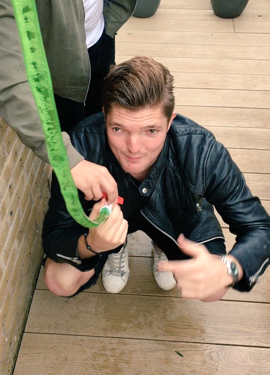 Joe_Sugg's tweet image. @mikeyp121 just found this in my photos! The King of the been funnel 🙌🏼