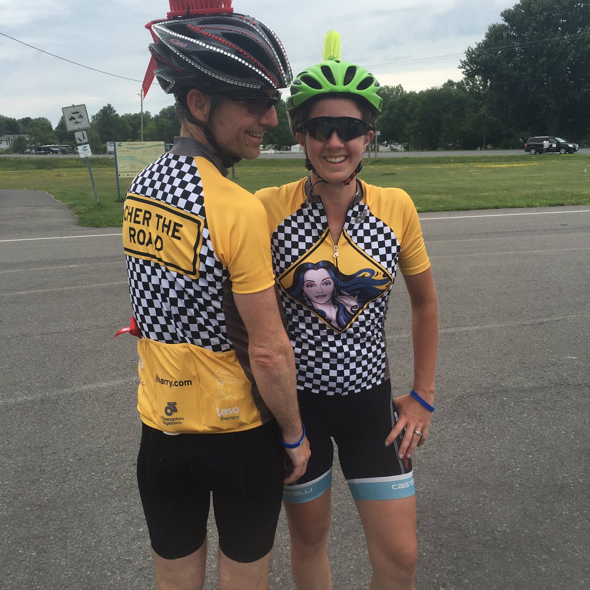 five12plus's tweet image. What would @cher do? fey.ca/bikerally #f4lbr #chertheroad
