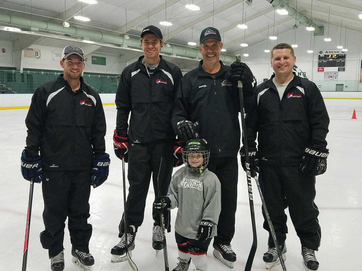 thechriskole's tweet photo. Thanks @monstershockey and @OHockeyProject for a super fun camp. Liam loved it. Good to see you too, @monsterssully https://t.co/7UnIa2TNjH