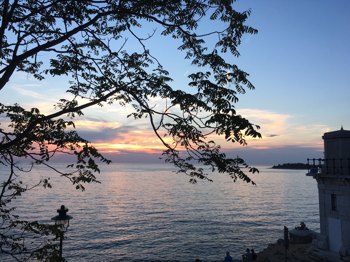 Where2Date LDN tweet media